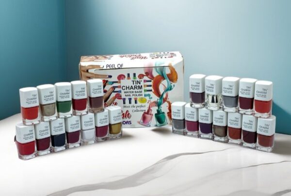 TIN CHARM Permanent Nail Polish