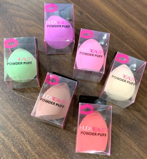 HUDABEAUTY Bleander Puff