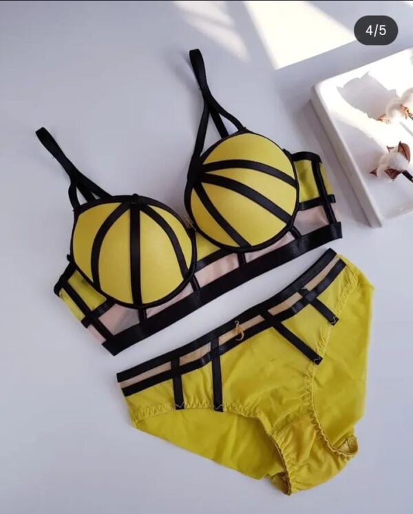 SLEEK  STYLISH SENSATIONAL  Bridal Padded BRA/SET