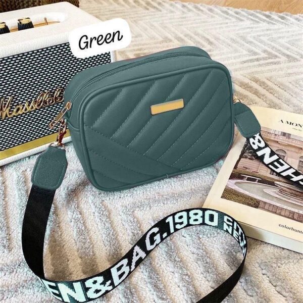 Street Style Staple Quilted Crossbody With Graphic Straps Bag For Girls.